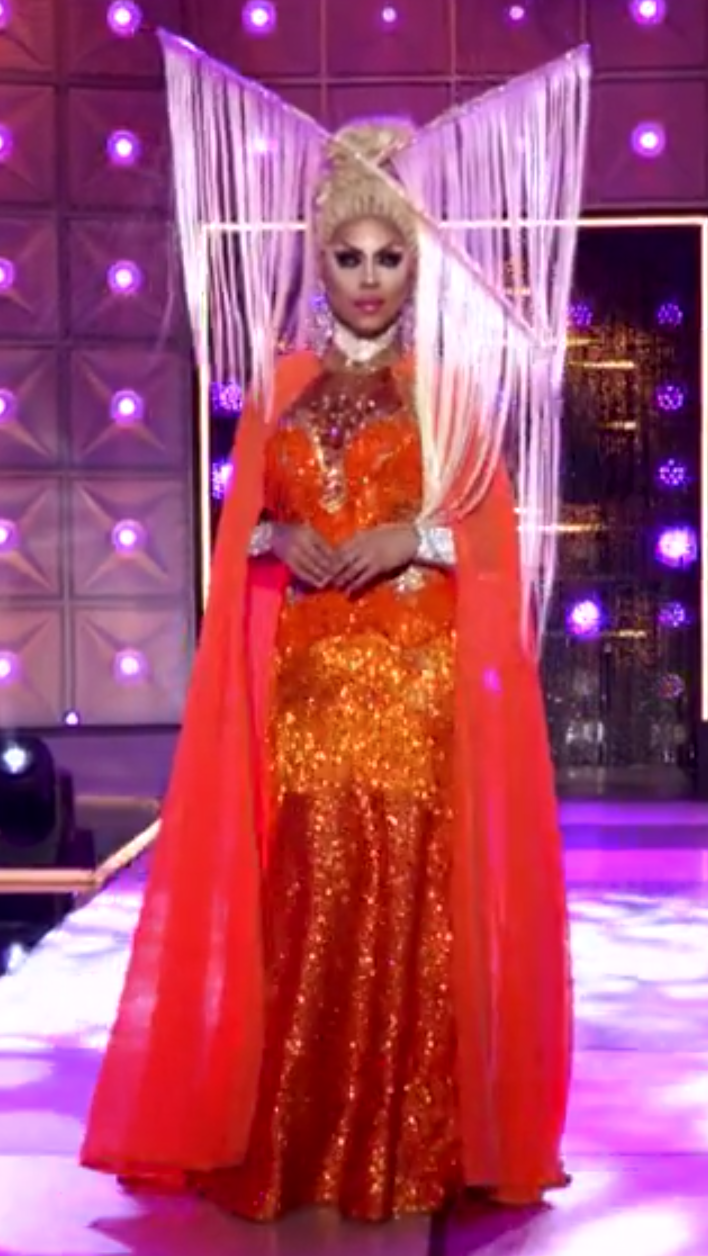 Yara's Frill of It All look.