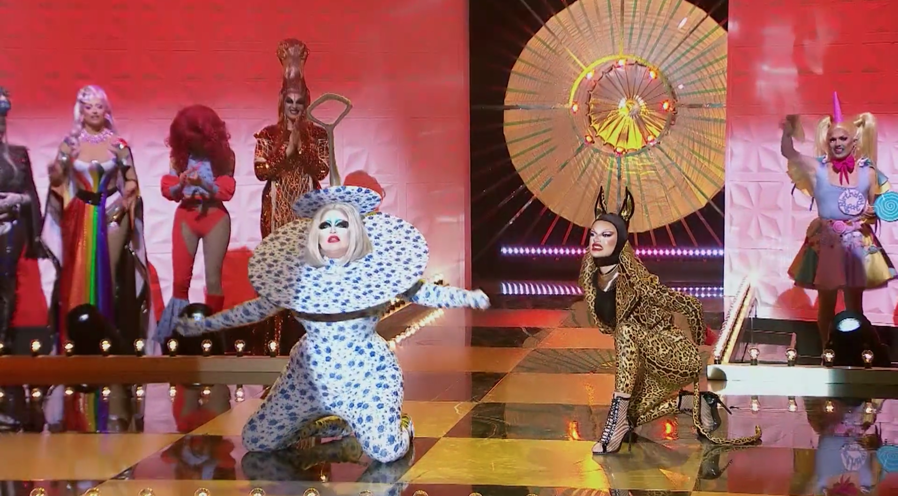 Krystal and Victoria battling for the win.