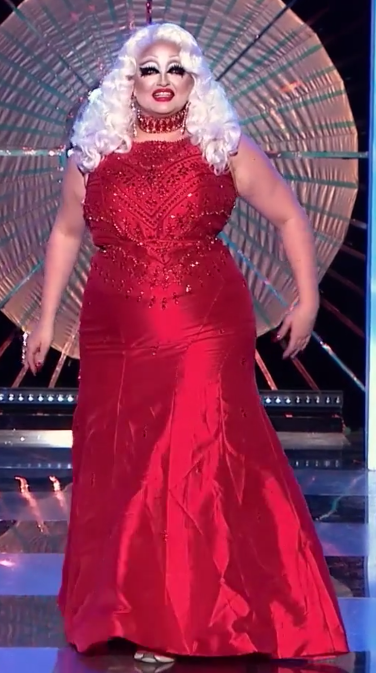 Victoria's Red Carpet Showstopper look.