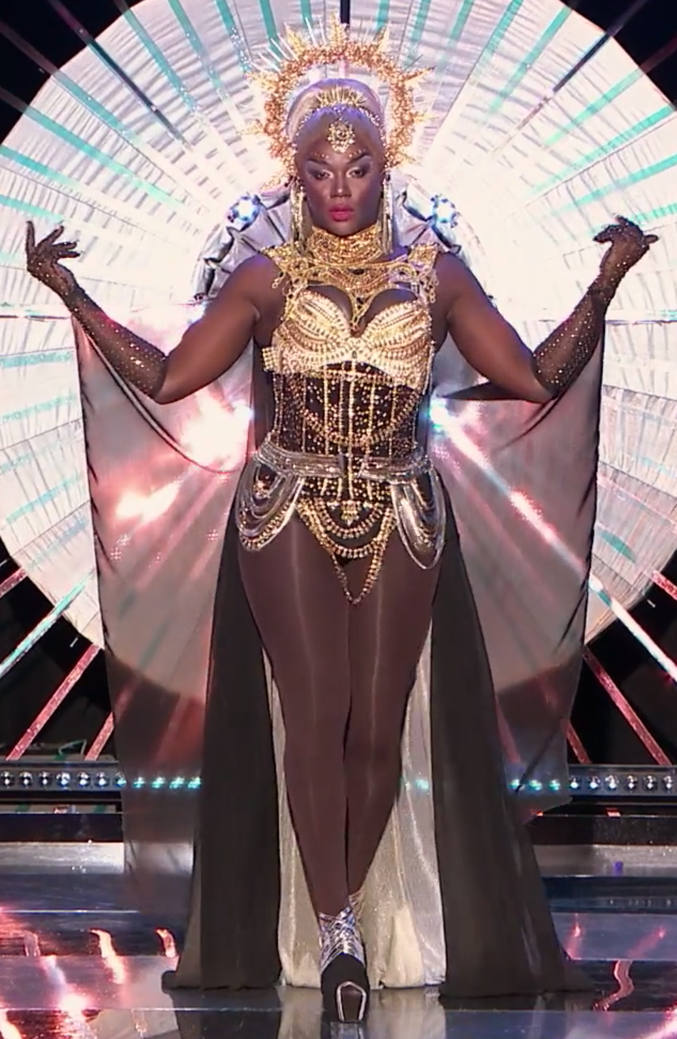 Vanity's Oh My Goddess look.